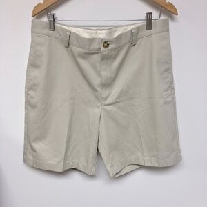 L. L. Bean, men’s shorts, tan, size 35.